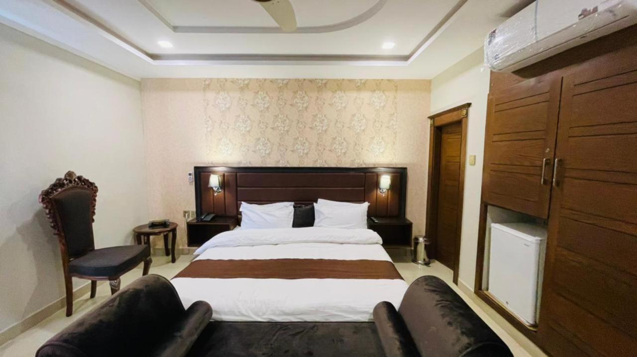 Golden Sand Hotel Rahim Yar Khan Luaran gambar