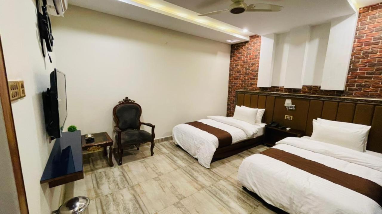 Golden Sand Hotel Rahim Yar Khan Luaran gambar